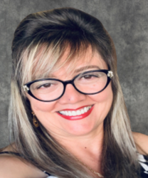 Gladys Medina, LMFT